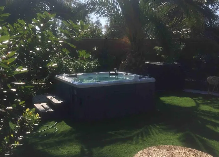 Superbe Proche à Isolella Hébergement de vacances *
